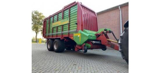 Strautmann Mega Vitesse II Opraapwagen