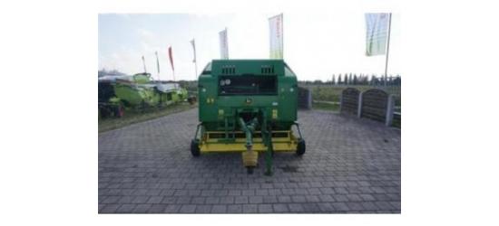 John Deere 575